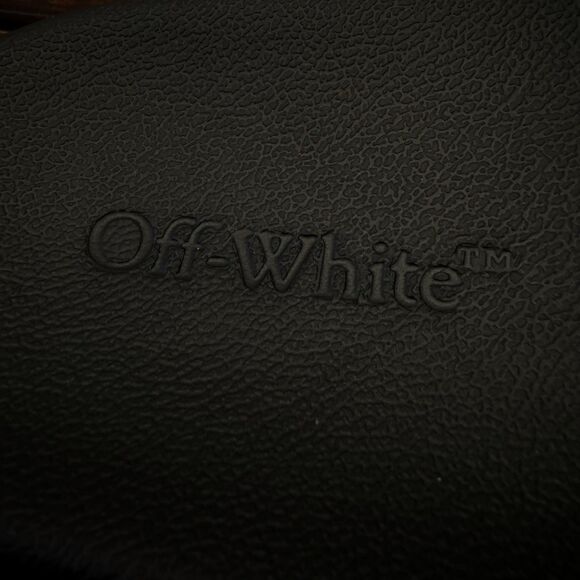 OFF-WHITE c/o Virgil Abloh Bookish Slides